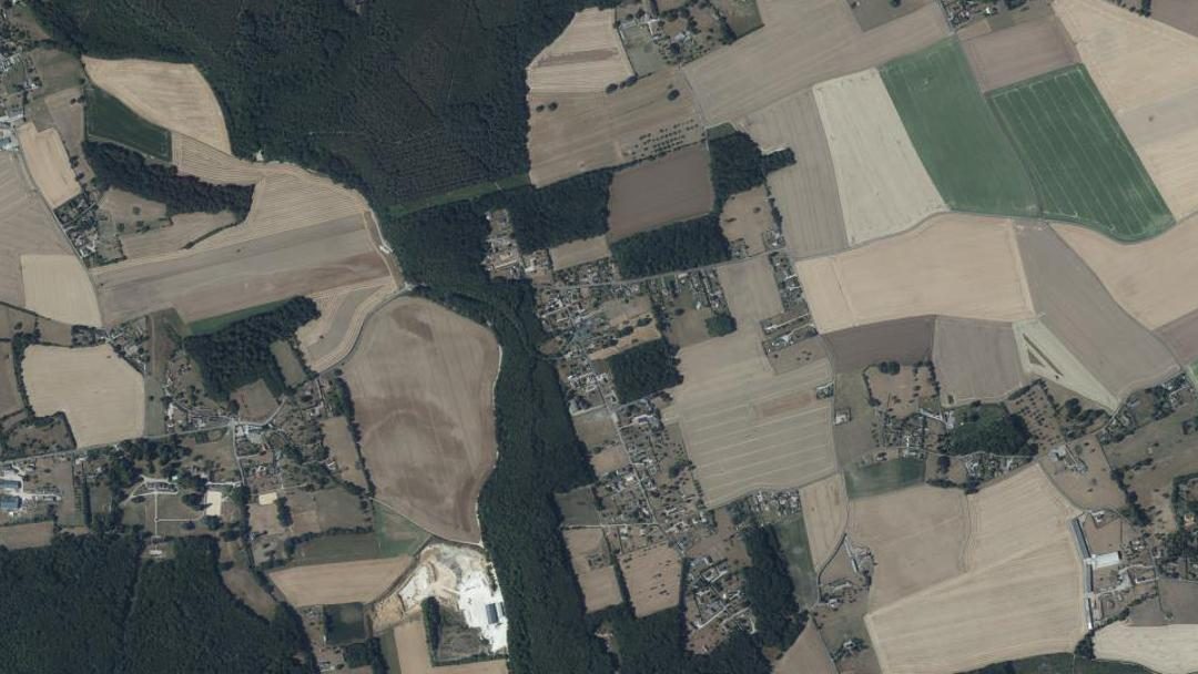 Photo 2 — Saint-Léger-de-Rôtes, Eure (27300)
