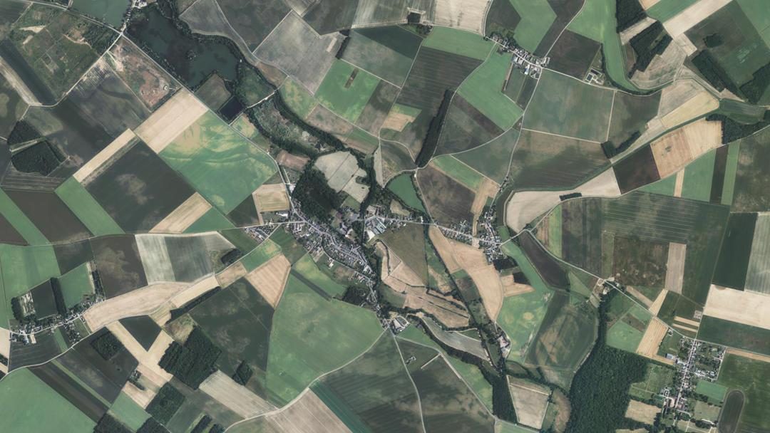 Photo 2 — Alluyes, Eure-et-Loir (28800)