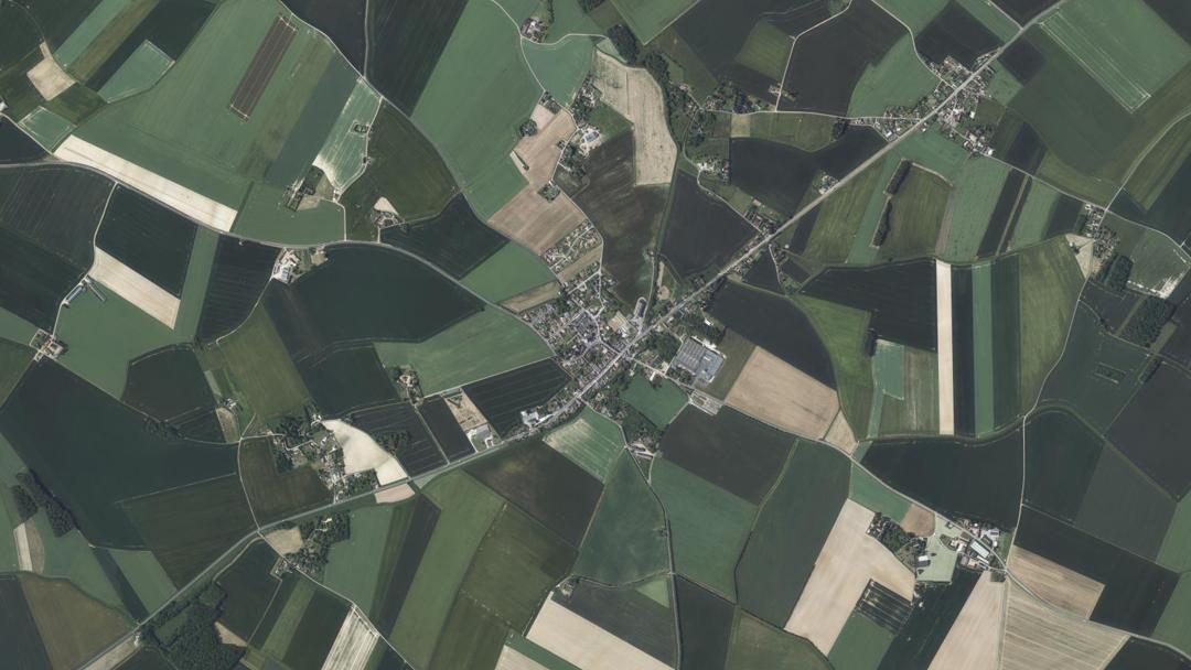Photo 2 — Digny, Eure-et-Loir (28250)