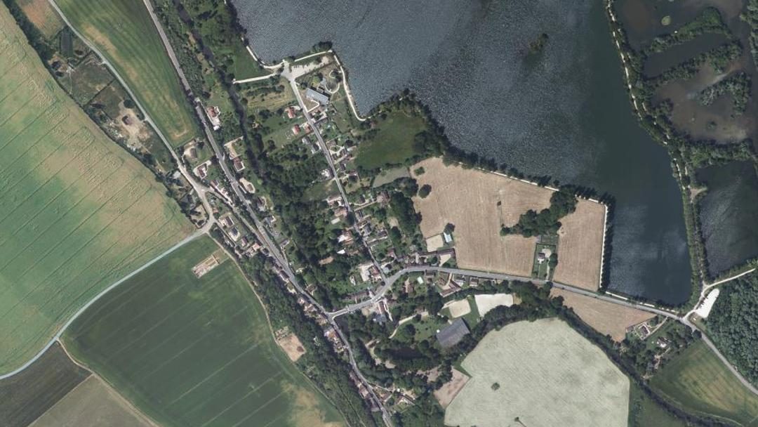 Photo 3 — Écluzelles, Eure-et-Loir (28500)