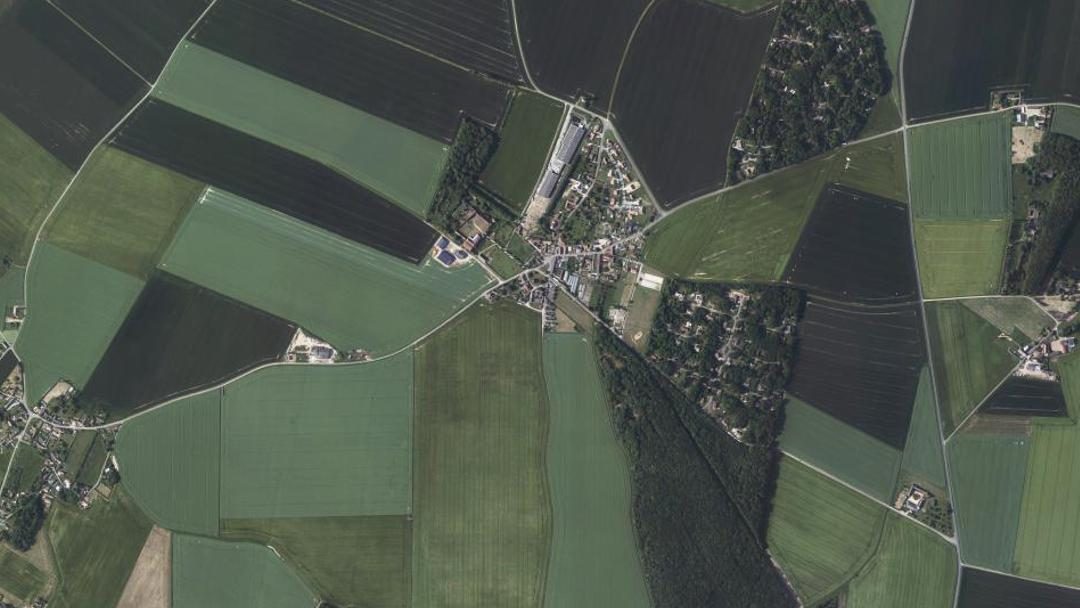 Photo 3 — Favières, Eure-et-Loir (28170)