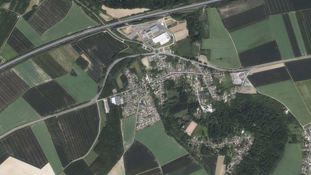 Photo 2 — Le Gué-de-Longroi, Eure-et-Loir (28700)