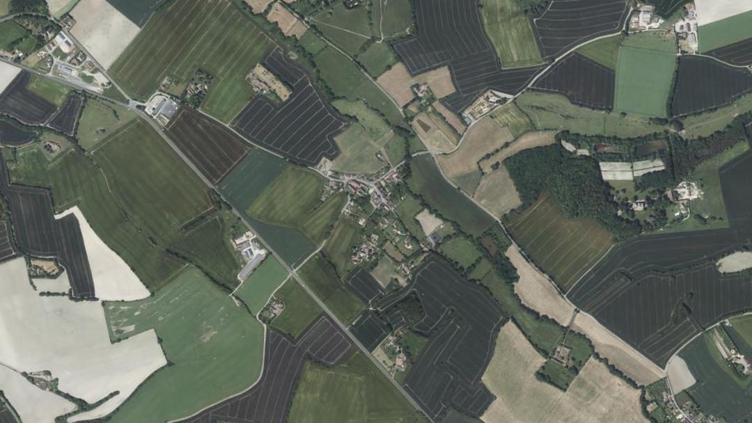 Photo 3 — Trizay-Coutretot-Saint-Serge, Eure-et-Loir (28400)