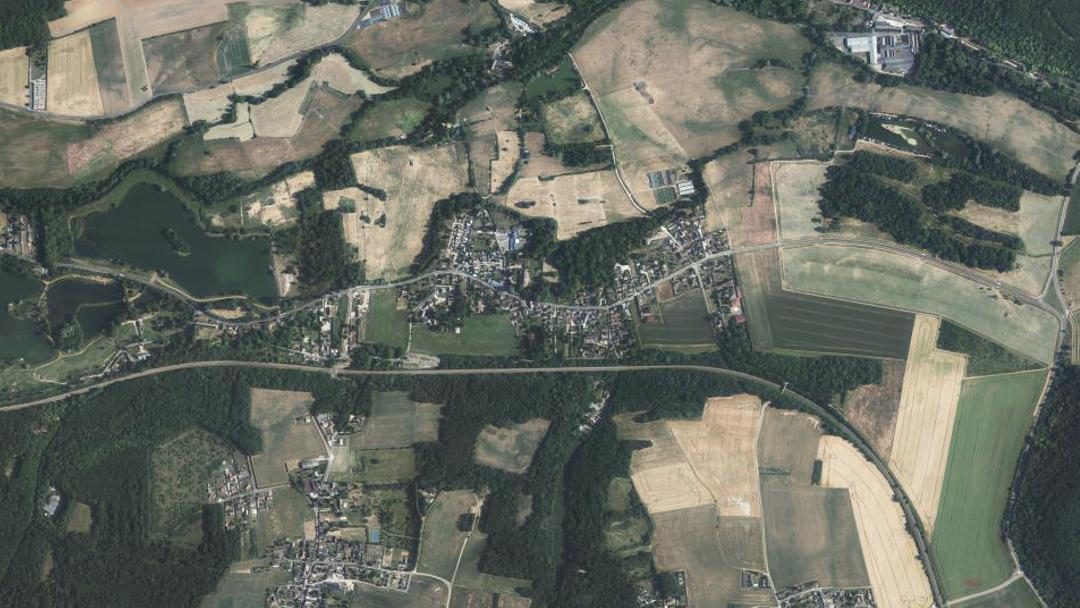 Photo 2 — Vert-en-Drouais, Eure-et-Loir (28500)