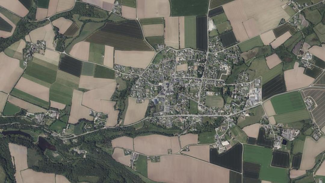 Photo 2 — Kernilis, Finistère (29260)