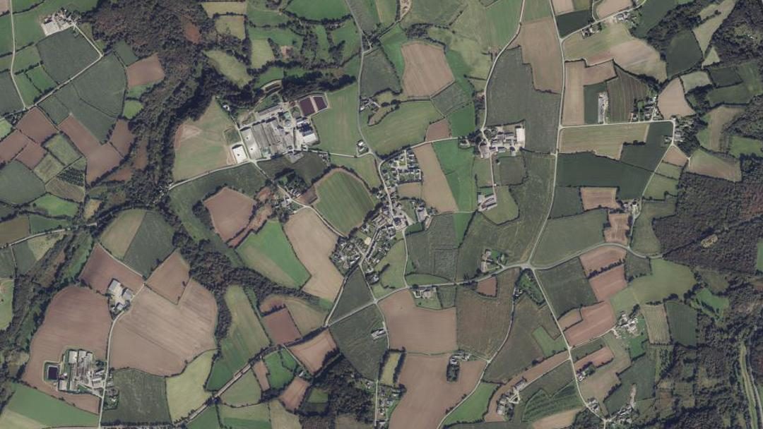 Photo 2 — Loc-Eguiner, Finistère (29400)