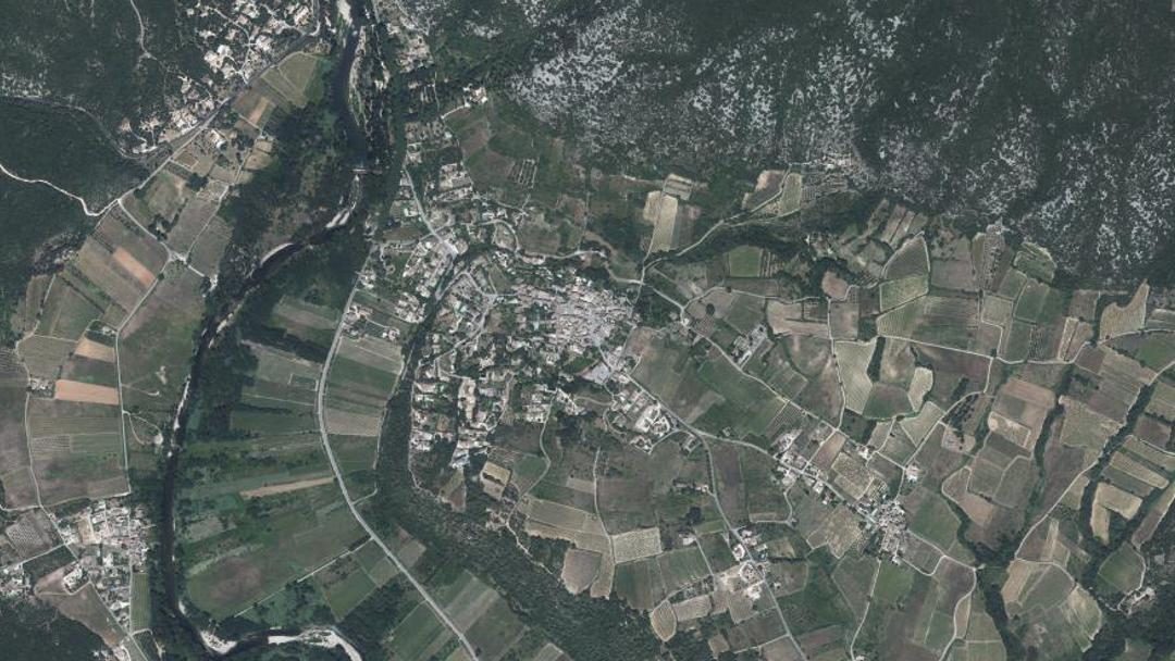 Photo 2 — Saint-André-de-Roquepertuis, Gard (30630)