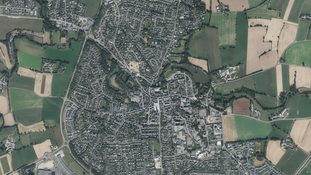 Photo 3 — Châteaugiron, Ille-et-Vilaine (35410)