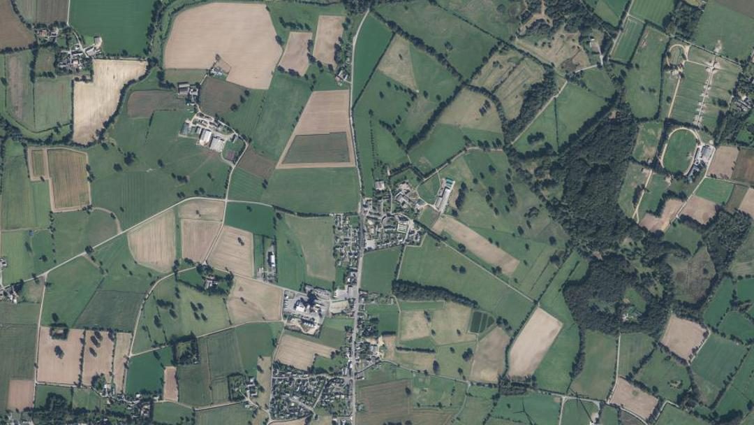 Photo 2 — Combourtillé, Ille-et-Vilaine (35210)