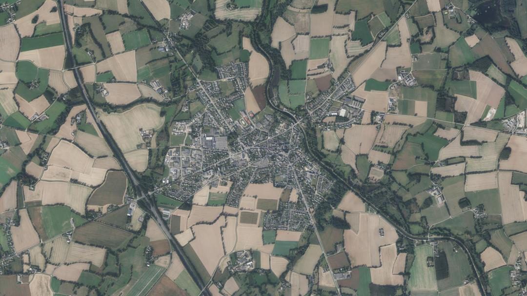 Photo 2 — Tinténiac, Ille-et-Vilaine (35190)