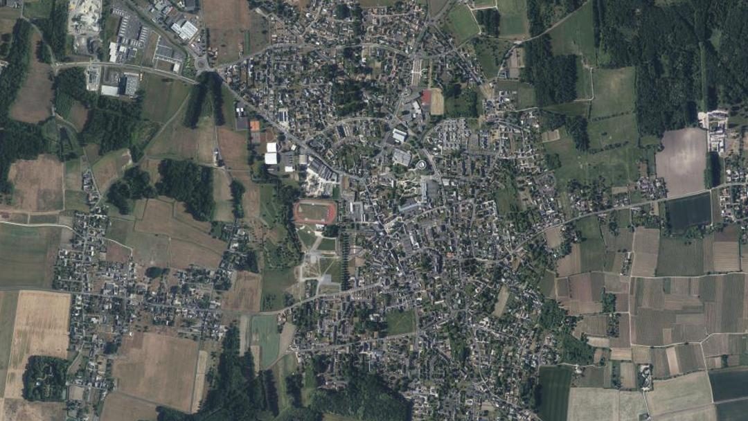 Photo 2 — Avoine, Indre-et-Loire (37420)