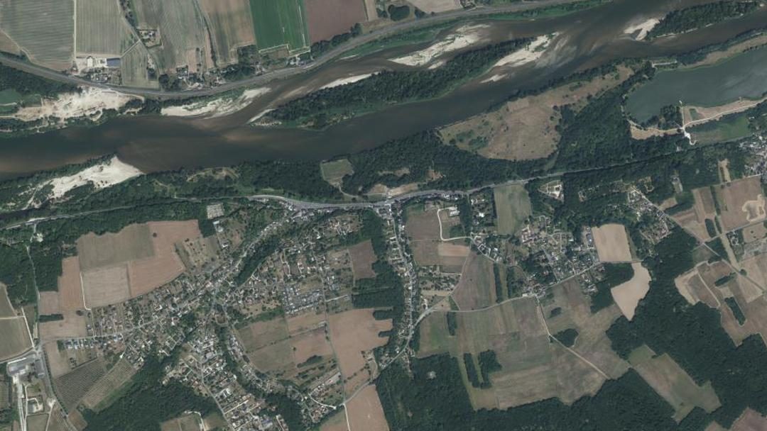 Photo 3 — Lussault-sur-Loire, Indre-et-Loire (37400)