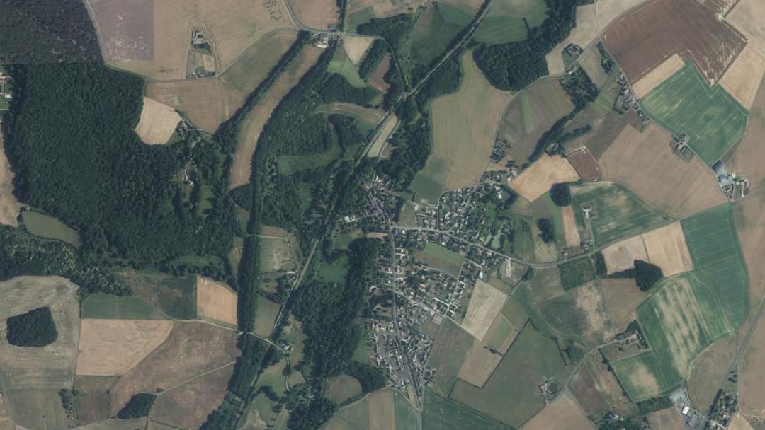 Photo 3 — Neuville-sur-Brenne, Indre-et-Loire (37110)