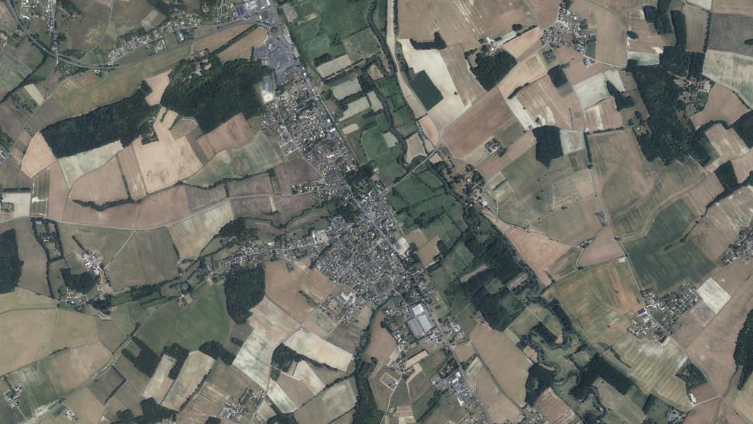 Photo 2 — Perrusson, Indre-et-Loire (37600)