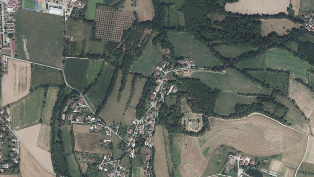 Photo 2 — Bressieux, Isère (38870)