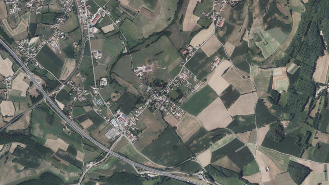 Photo 2 — Burcin, Isère (38690)