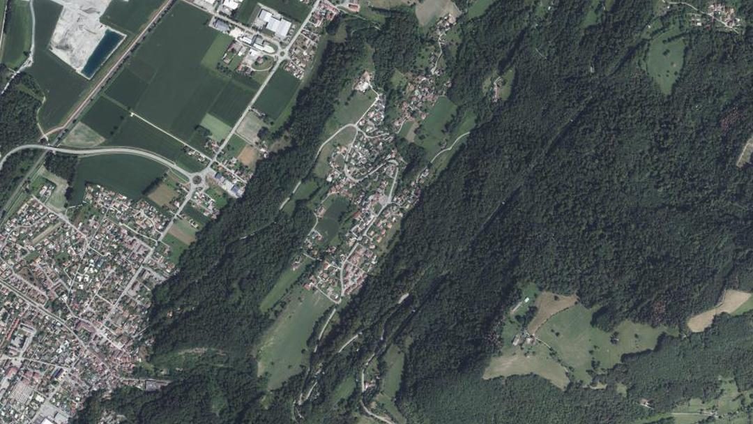 Photo 2 — Le Champ-près-Froges, Isère (38190)