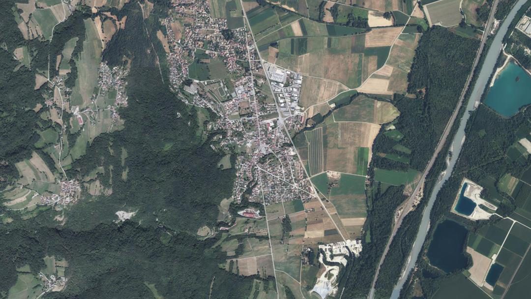 Photo 2 — Chapareillan, Isère (38530)