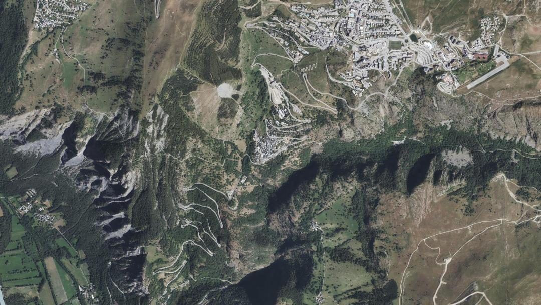 Photo 3 — Huez, Isère (38750)