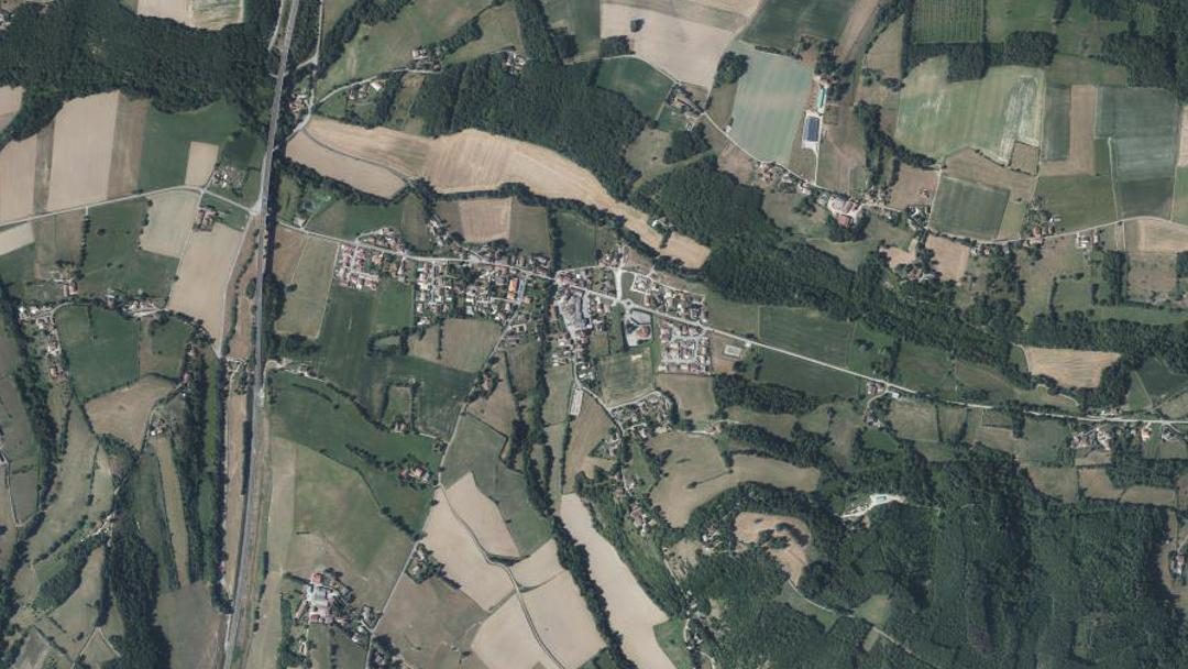 Photo 2 — Meyssiez, Isère (38440)