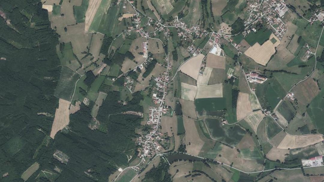 Photo 2 — Saint-Didier-de-Bizonnes, Isère (38690)