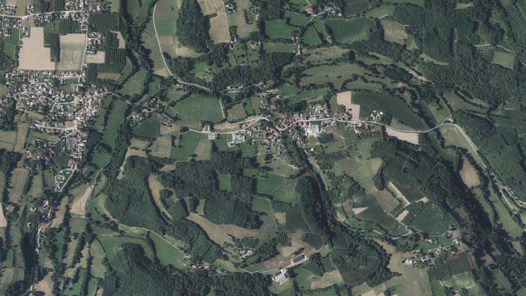 Photo 2 — Saint-Geoirs, Isère (38590)