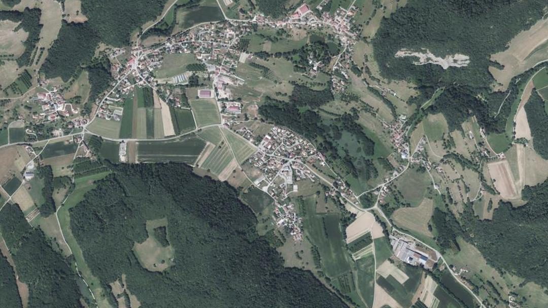 Photo 2 — Saint-Nicolas-de-Macherin, Isère (38500)