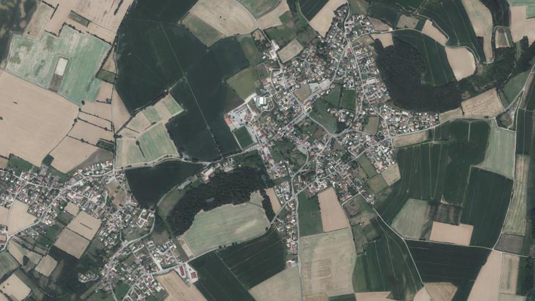 Photo 2 — Satolas-et-Bonce, Isère (38290)