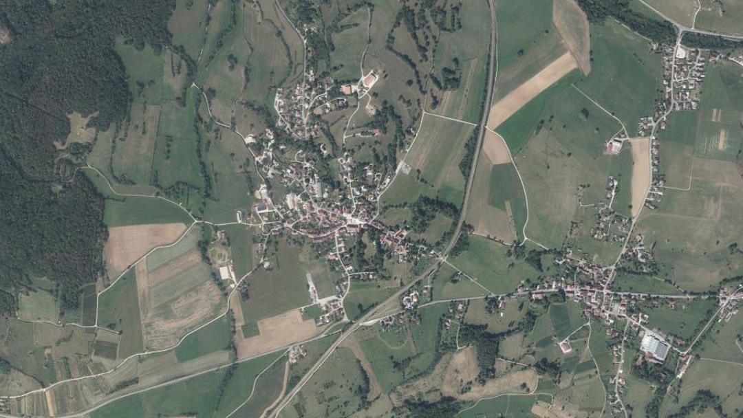Photo 2 — Aiglepierre, Jura (39110)
