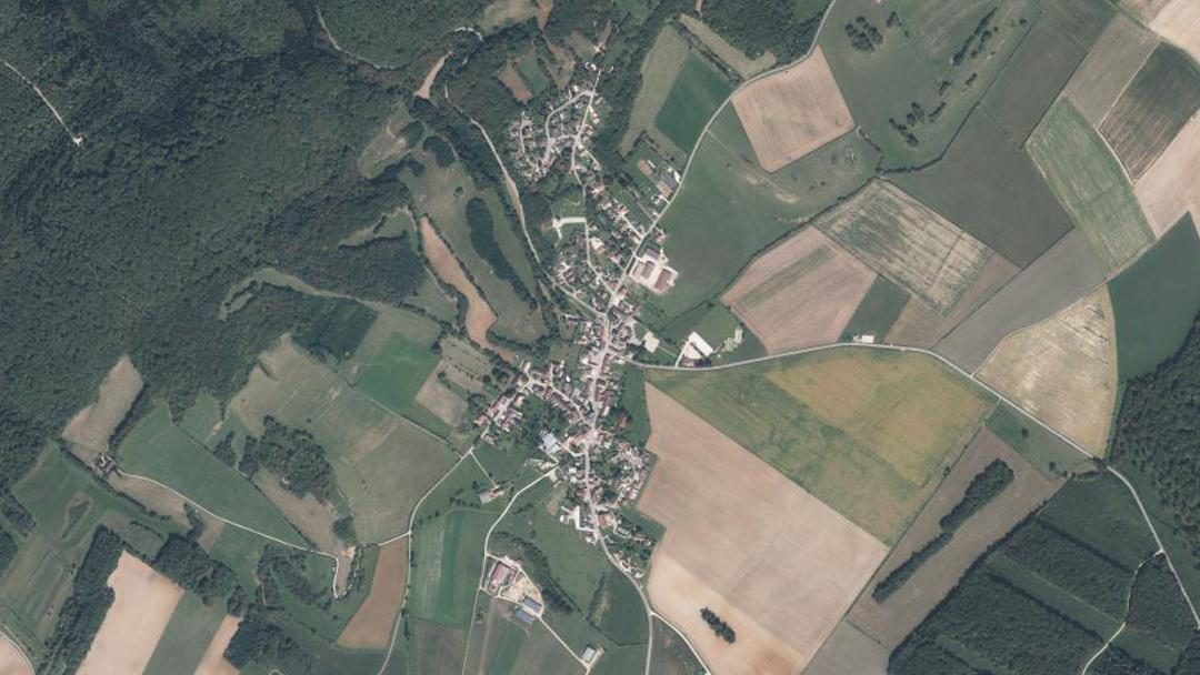 Photo 2 — Amange, Jura (39700)
