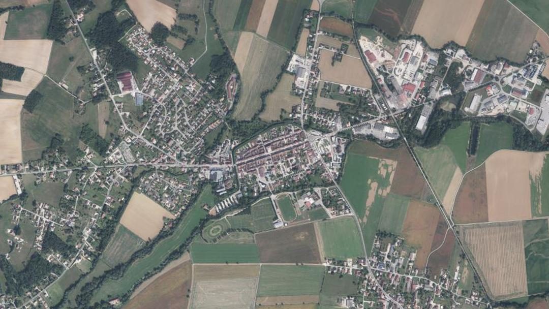 Photo 2 — Bletterans, Jura (39140)