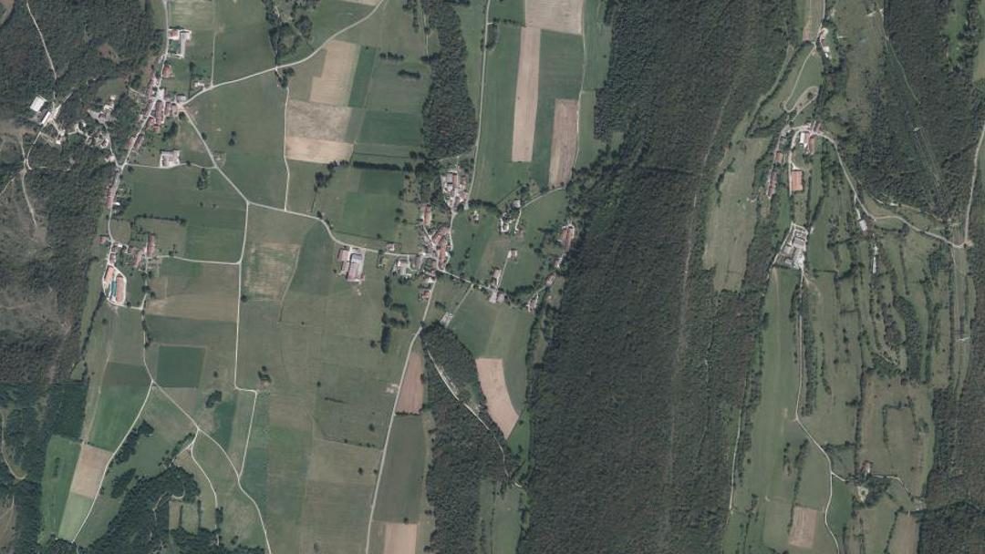 Photo 2 — Charnod, Jura (39240)