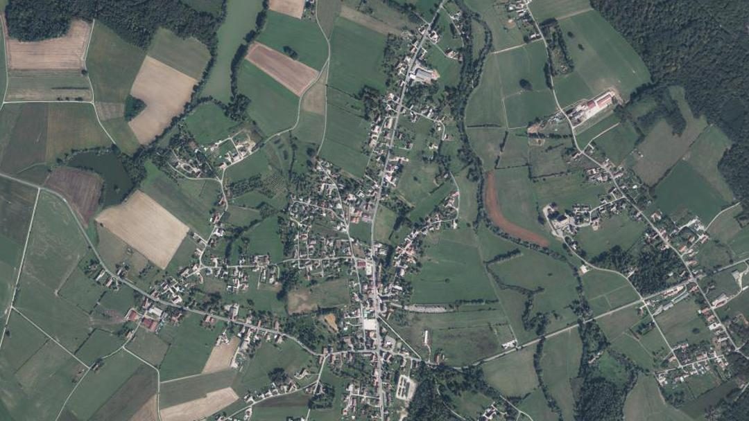 Photo 2 — Le Deschaux, Jura (39120)