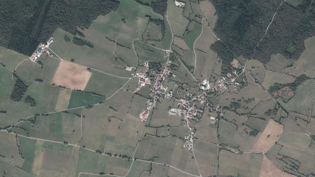 Photo 2 — Le Fied, Jura (39800)