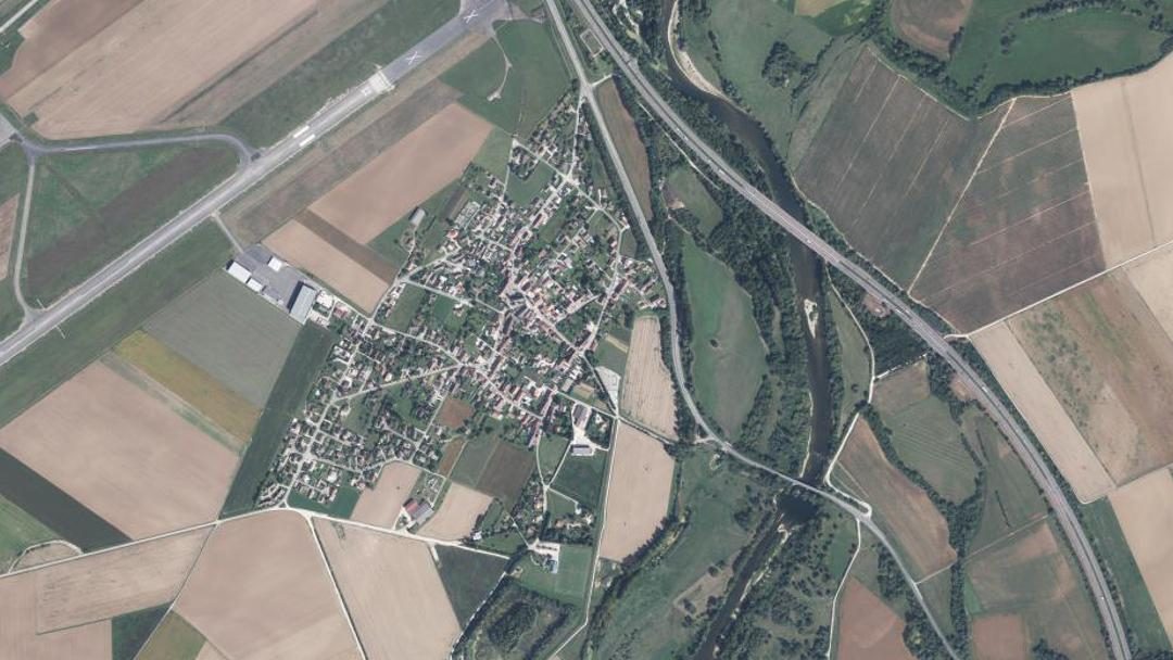 Photo 2 — Gevry, Jura (39100)