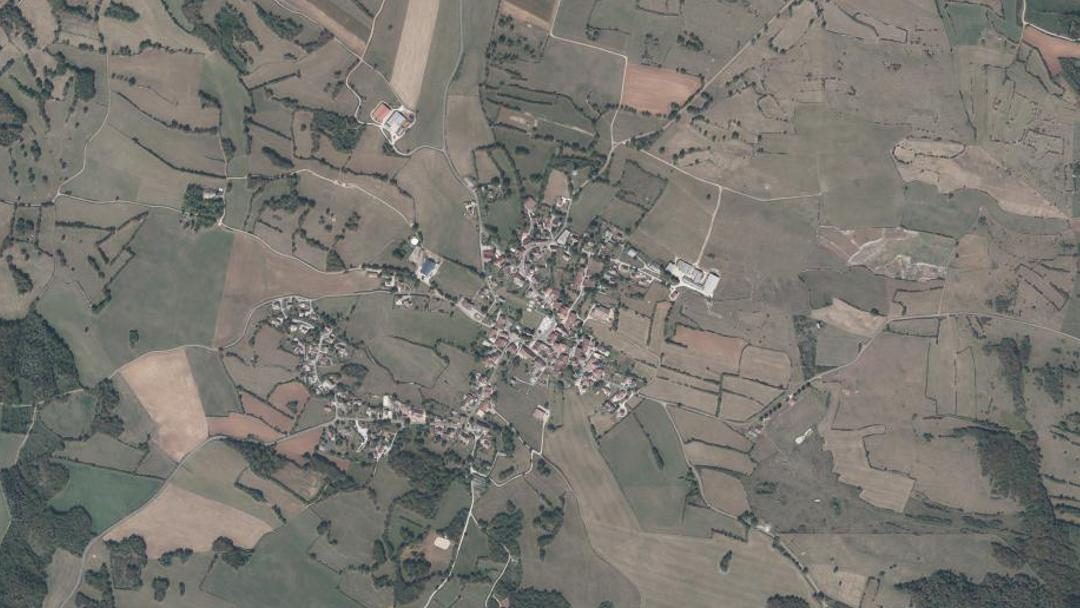 Photo 2 — La Marre, Jura (39210)