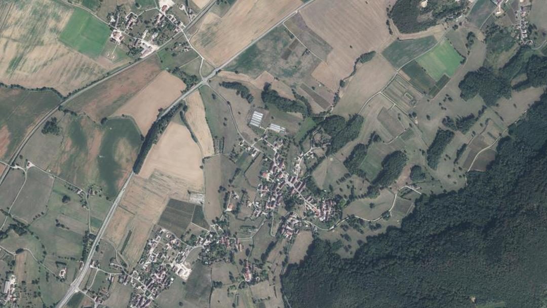 Photo 2 — Maynal, Jura (39190)