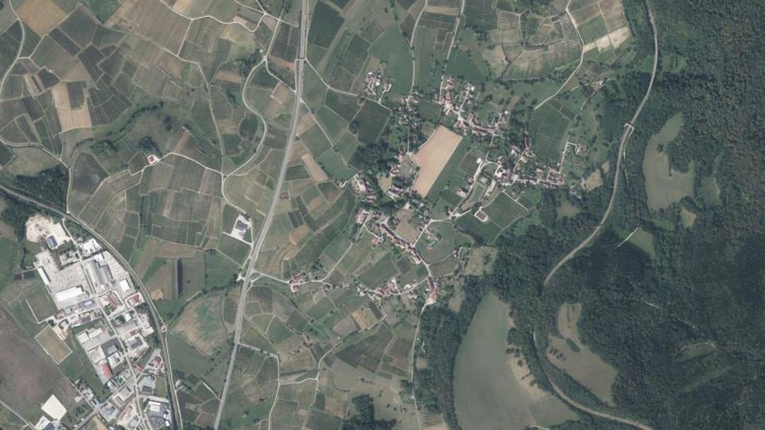 Photo 4 — Montigny-lès-Arsures, Jura (39600)