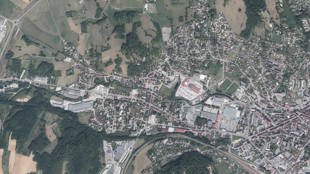 Photo 2 — Montmorot, Jura (39570)
