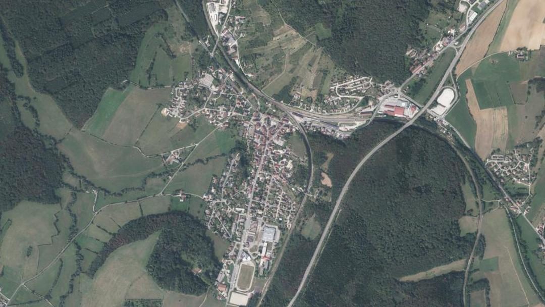 Photo 2 — Mouchard, Jura (39330)