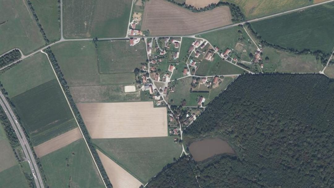 Photo 2 — Neuvilley, Jura (39800)