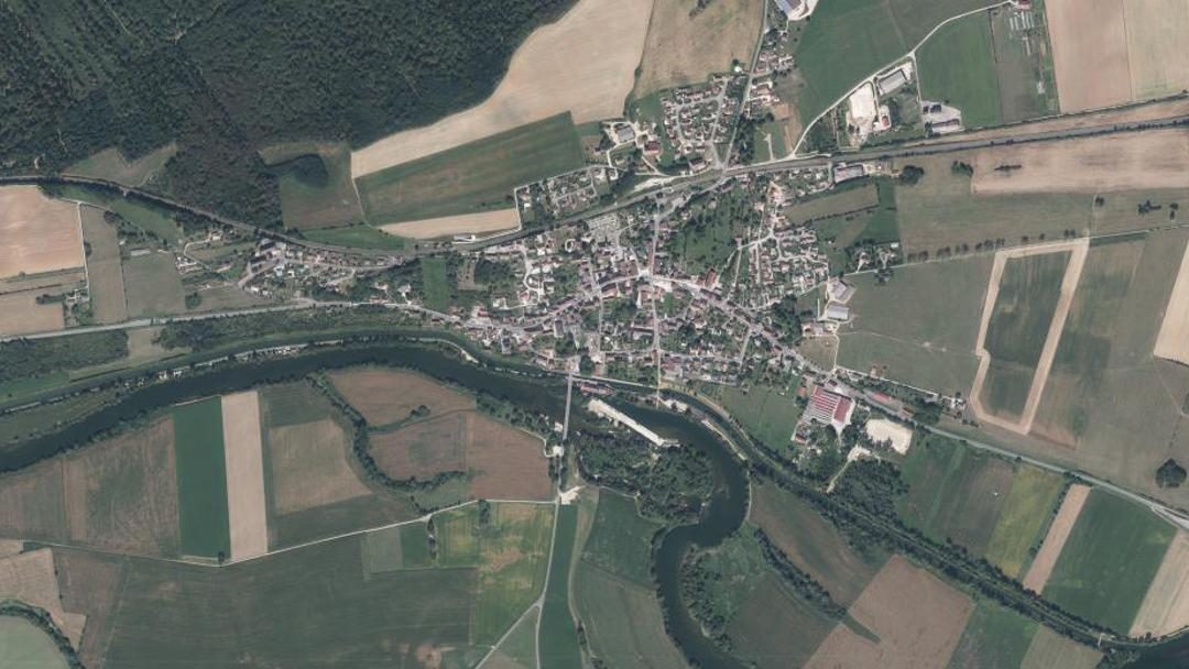 Photo 2 — Orchamps, Jura (39700)