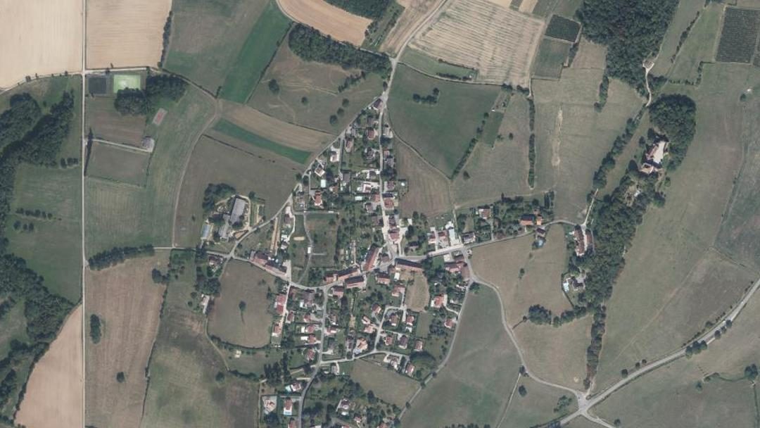 Photo 3 — Le Pin, Jura (39210)