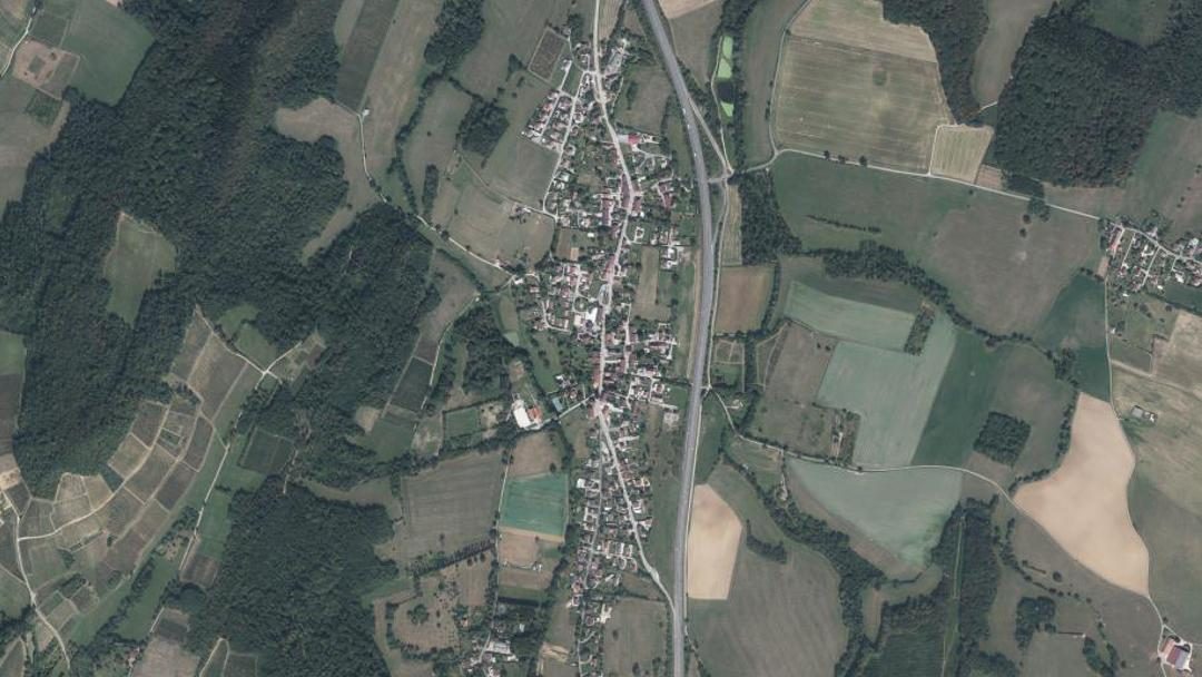 Photo 2 — Plainoiseau, Jura (39210)