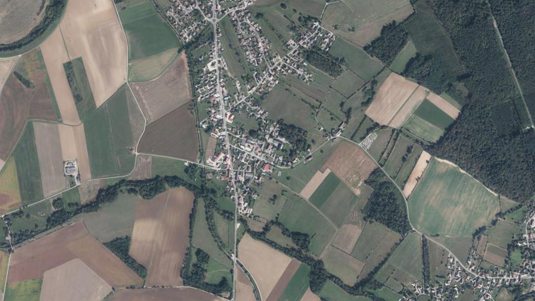 Photo 2 — Villette-lès-Dole, Jura (39100)