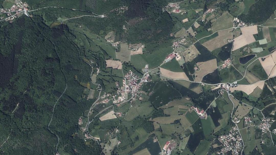 Photo 2 — Chuyer, Loire (42410)