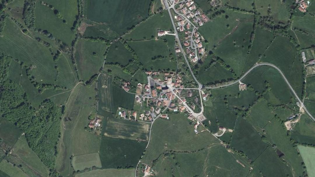 Photo 2 — Combre, Loire (42840)