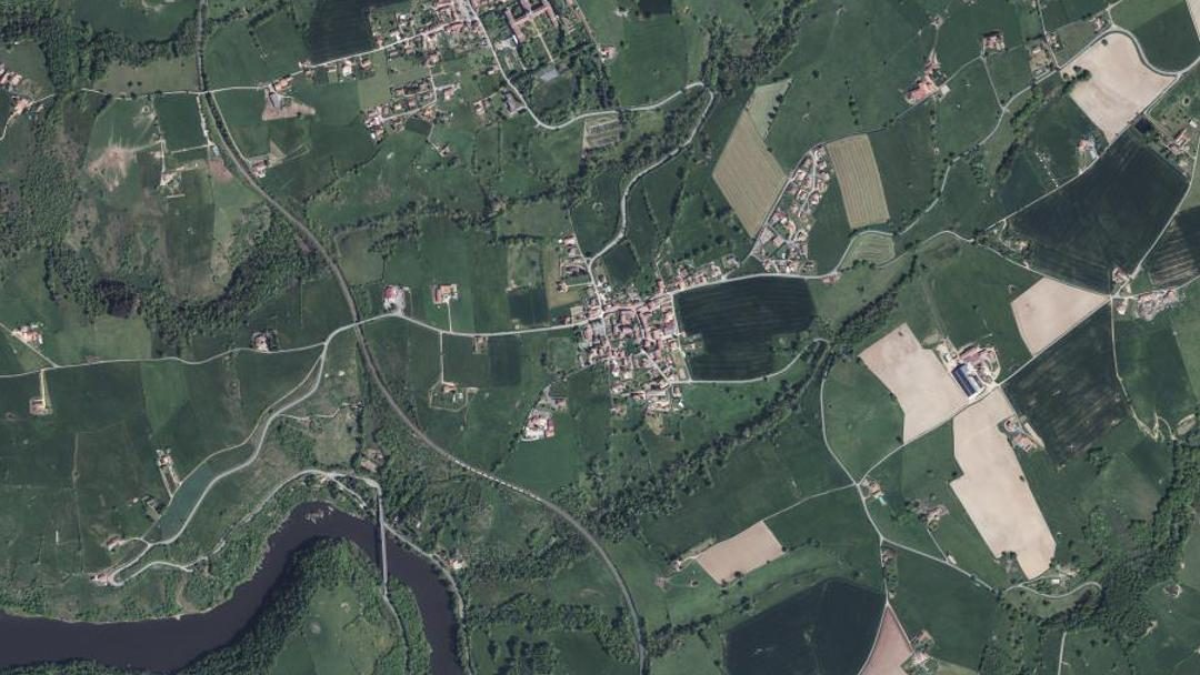Photo 2 — Pinay, Loire (42590)