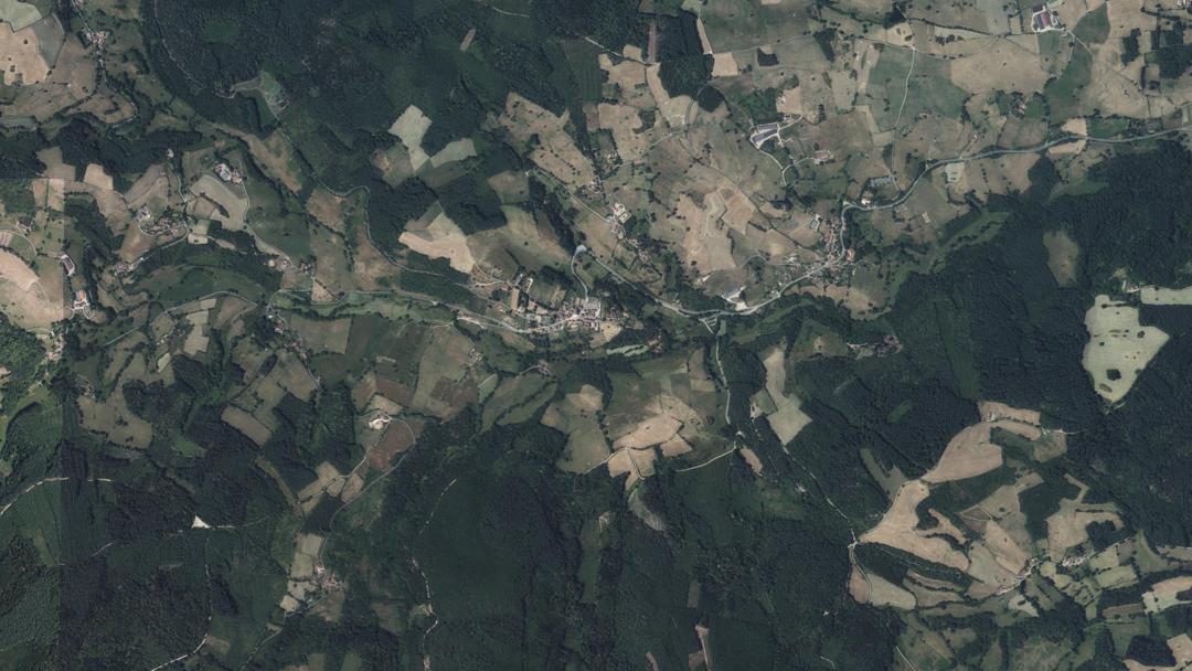 Photo 2 — Saint-Bonnet-des-Quarts, Loire (42310)
