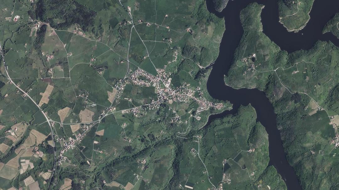 Photo 3 — Saint-Jean-Saint-Maurice-sur-Loire, Loire (42155)